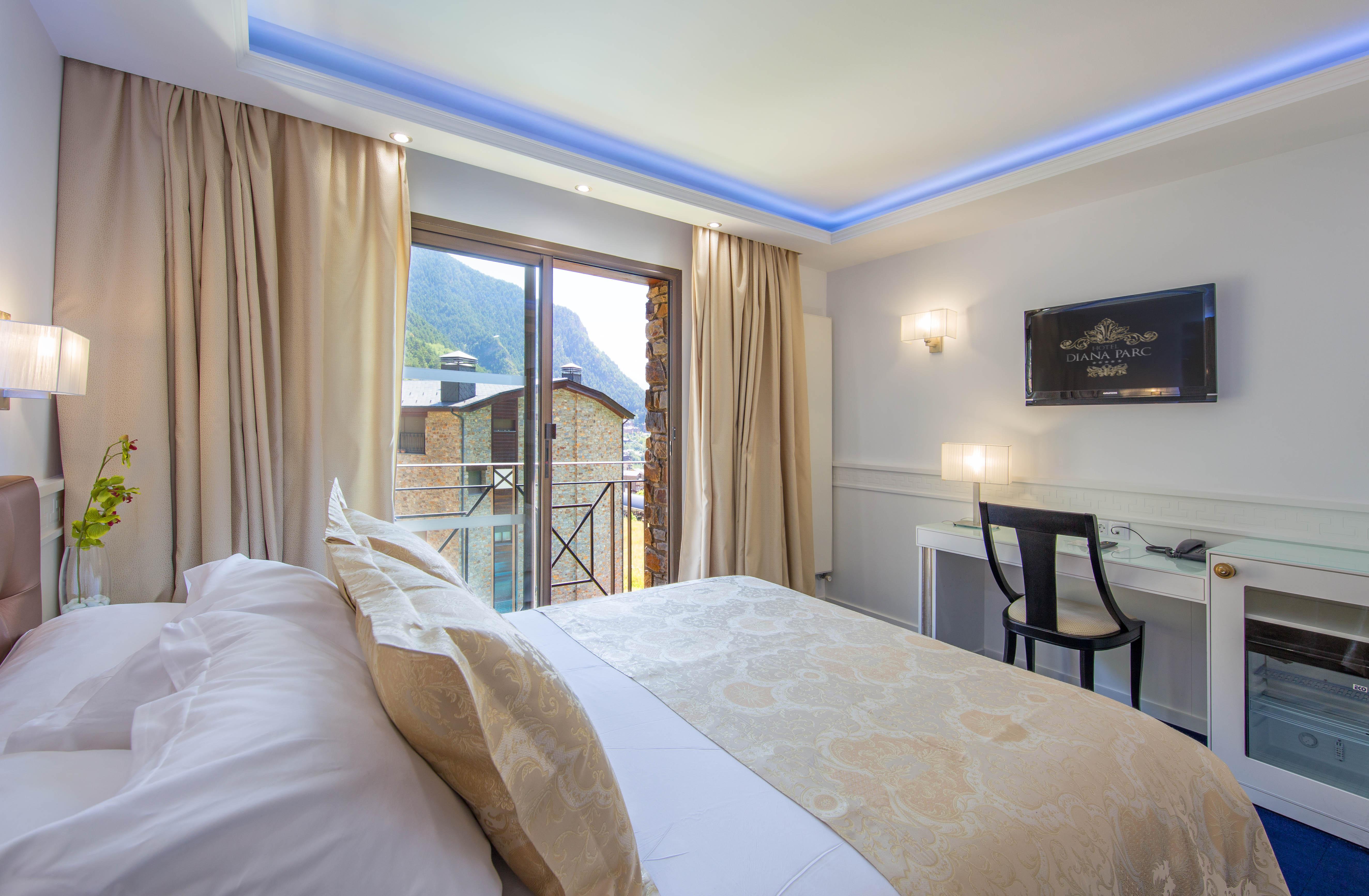 Hotel Princesa Parc Excellence Arinsal Eksteriør billede A room at the hotel