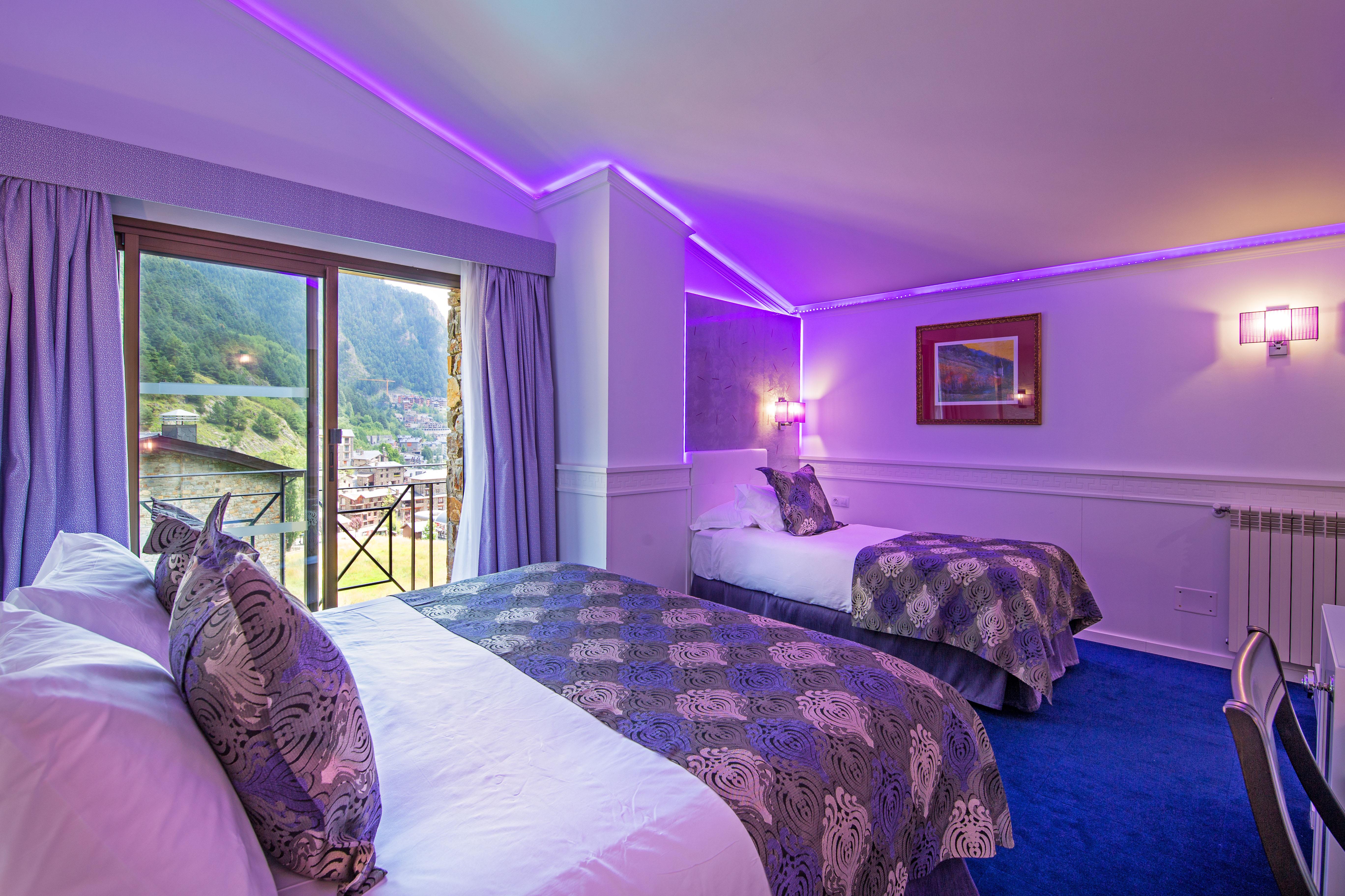 Hotel Princesa Parc Excellence Arinsal Eksteriør billede A room at the hotel